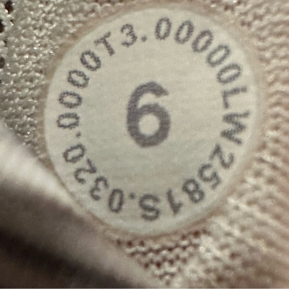 Lululemon Energy Bra Wee Are From Space Nimbus Battleship Raspberry Size 6 - Picture 7 of 7